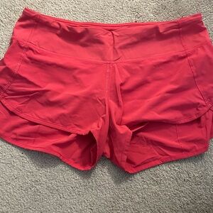 Lululemon Speed Up Short 2.5”- red size 8